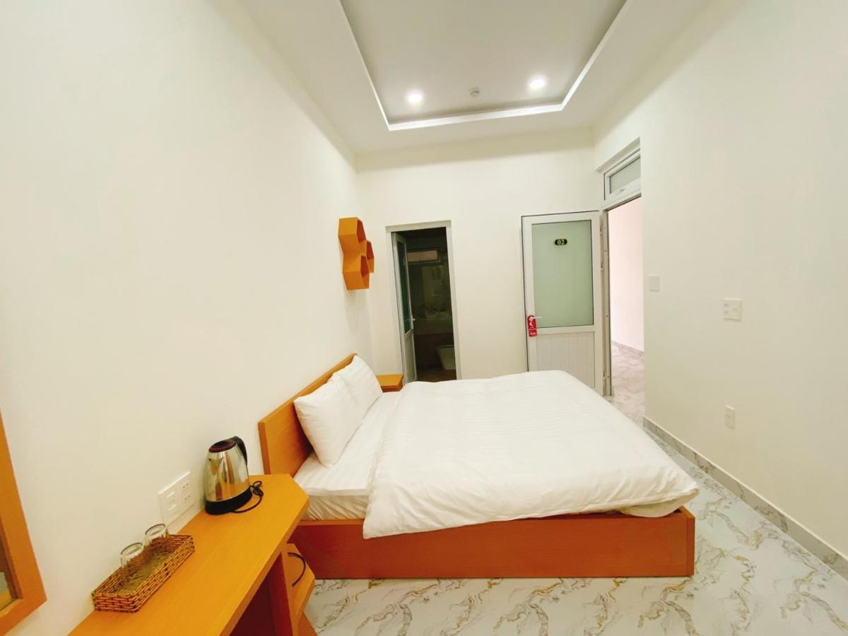 Van Minh-G Hotel Далат Экстерьер фото